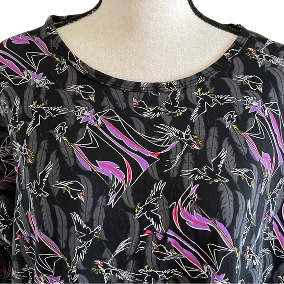 LuLaRoe Disney Maleficant Tunic Top Size Small - Picture 2 of 8